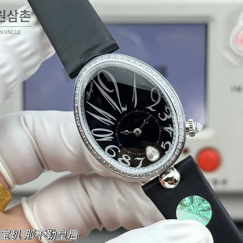 브레게 레인 드 네이플 실버 크리스탈 베젤 블랙 다이얼 스트랩 시계 36mm
