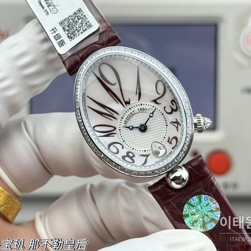 브레게 레인 드 네이플 실버 크리스탈 베젤 화이트 다이얼 버건디 스트랩 시계 36mm