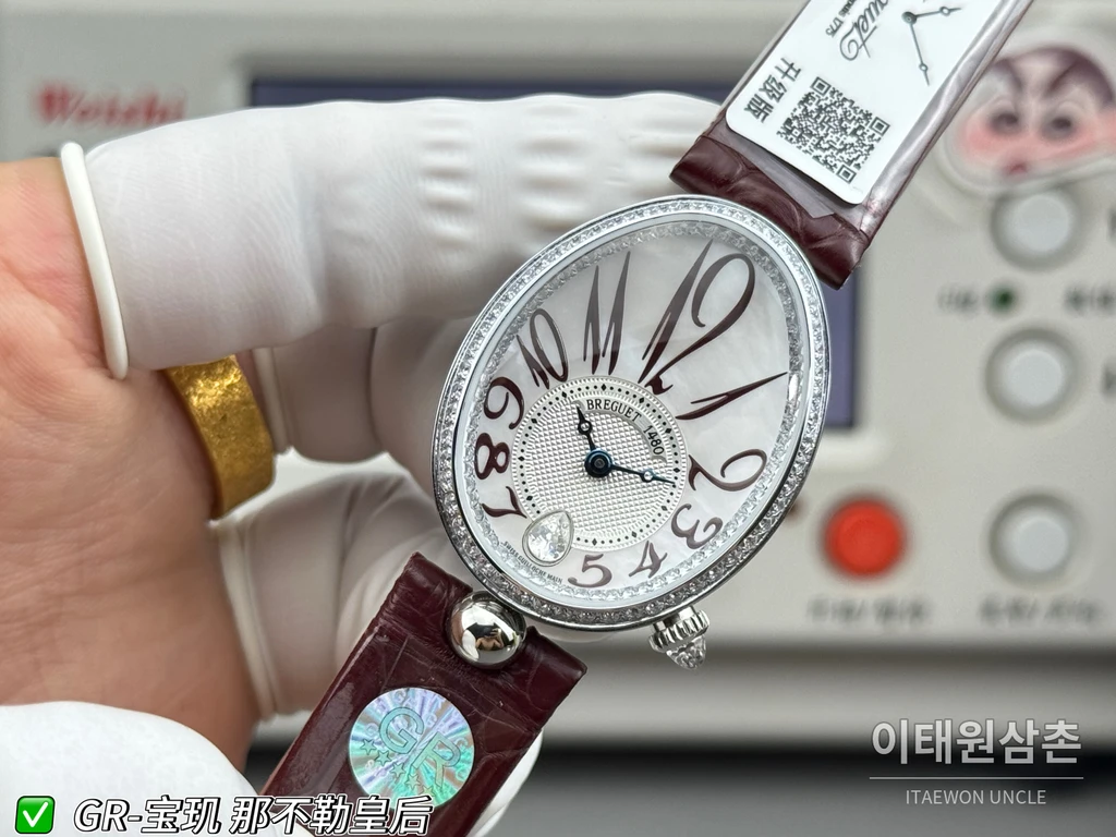 브레게 레인 드 네이플 실버 크리스탈 베젤 화이트 다이얼 버건디 스트랩 시계 36mm