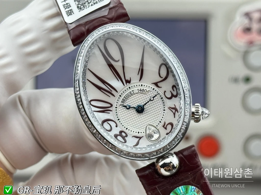 브레게 레인 드 네이플 실버 크리스탈 베젤 화이트 다이얼 버건디 스트랩 시계 36mm