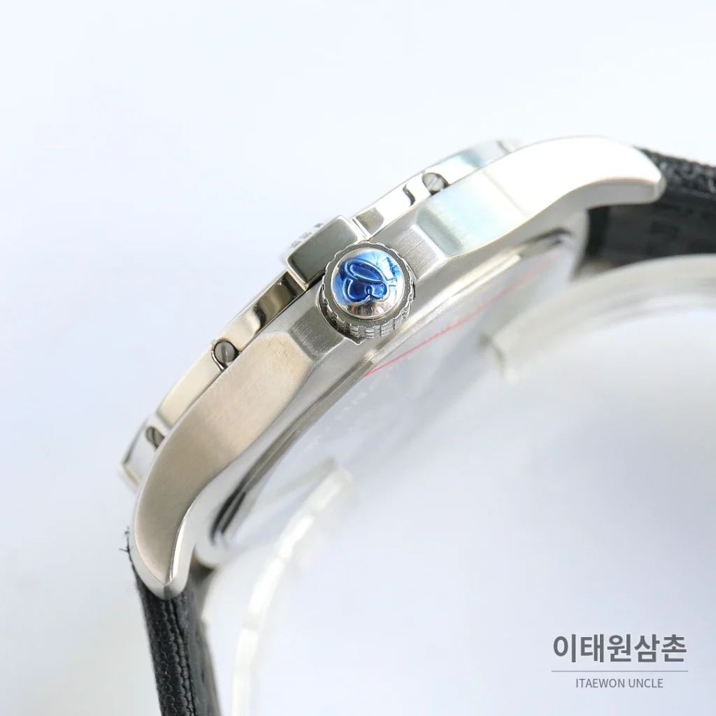 브라이틀링 어벤저 블랙버드 티타늄 오토매틱 44mm 블랙 다이얼 블랙 나일론 스트랩