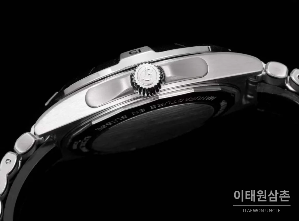 브라이틀링 크로노맷 오토매틱 GMT 40 네이비다이얼 스틸 브레이슬릿 40mm