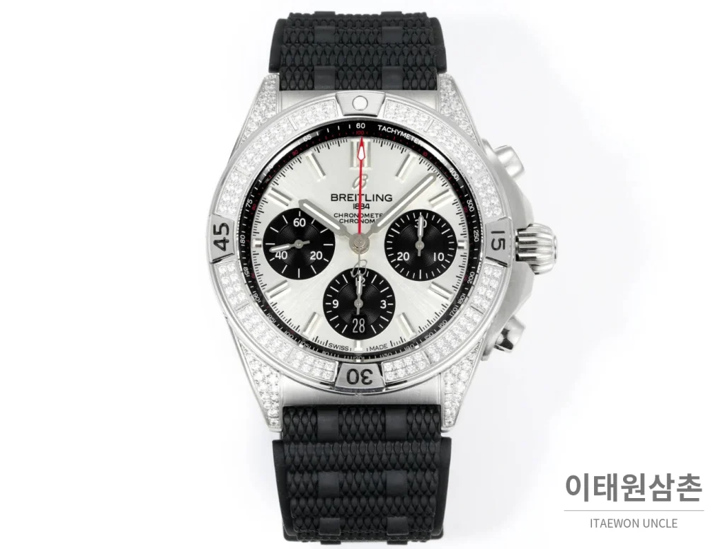 브라이틀링 크로노맷 B01 다이아몬드베젤 크로노그래프 오토매틱 42mm 화이트 다이얼