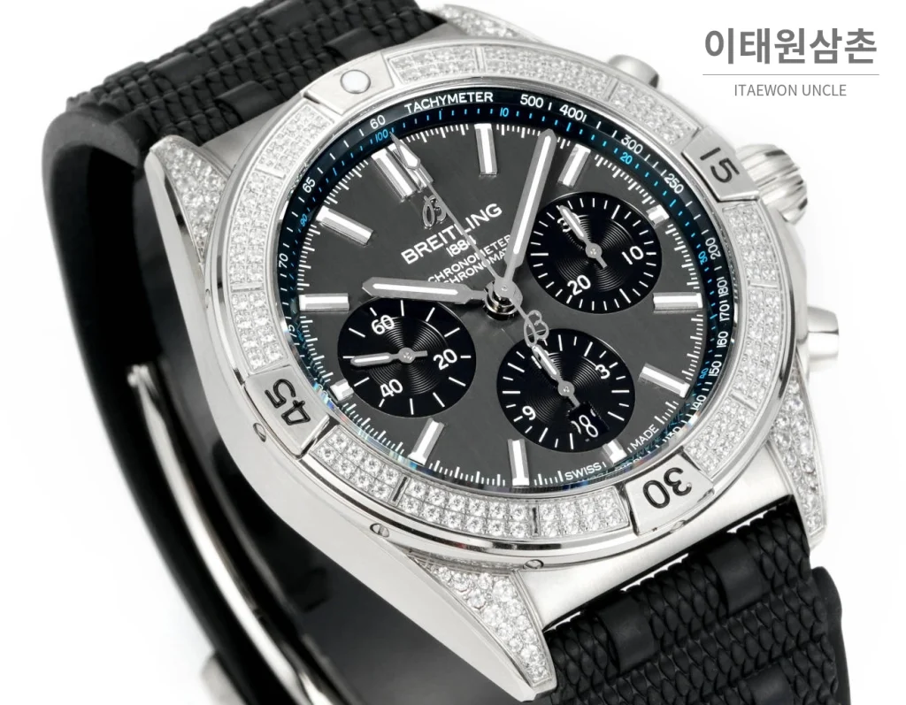 브라이틀링 크로노맷 B01 다이아몬드베젤 크로노그래프 오토매틱 42mm 블랙 다이얼 (2)