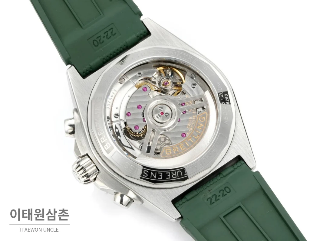 브라이틀링 크로노맷 B01 다이아몬드베젤 크로노그래프 오토매틱 42mm 그린 다이얼