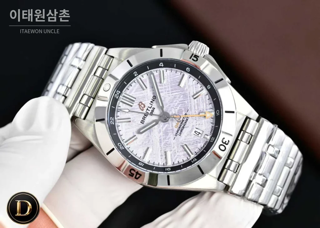 브라이틀링 크로노맷 GMT 스틸 컬러다이얼 듀얼타임 오토매틱 40mm A32398101M1A1 스틸 브레이슬릿