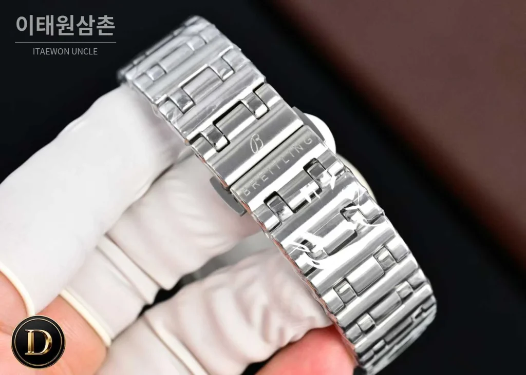 브라이틀링 크로노맷 GMT 스틸 컬러다이얼 듀얼타임 오토매틱 40mm A32398101M1A1 스틸 브레이슬릿