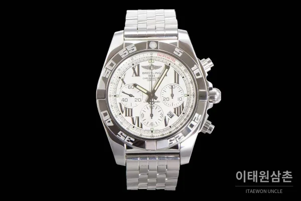 브라이틀링 크로노맷 스틸 블랙다이얼 크로노그래프 오토매틱 44mm 스틸 브레이슬릿 실버 베젤