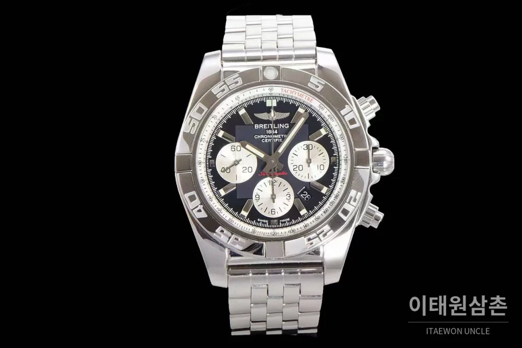 브라이틀링 크로노맷 스틸 블랙다이얼 크로노그래프 오토매틱 44mm 스틸 브레이슬릿 실버 베젤 (2)