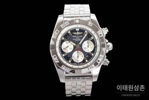 브라이틀링 크로노맷 스틸 블랙다이얼 크로노그래프 오토매틱 44mm 스틸 브레이슬릿 실버 베젤 (2)