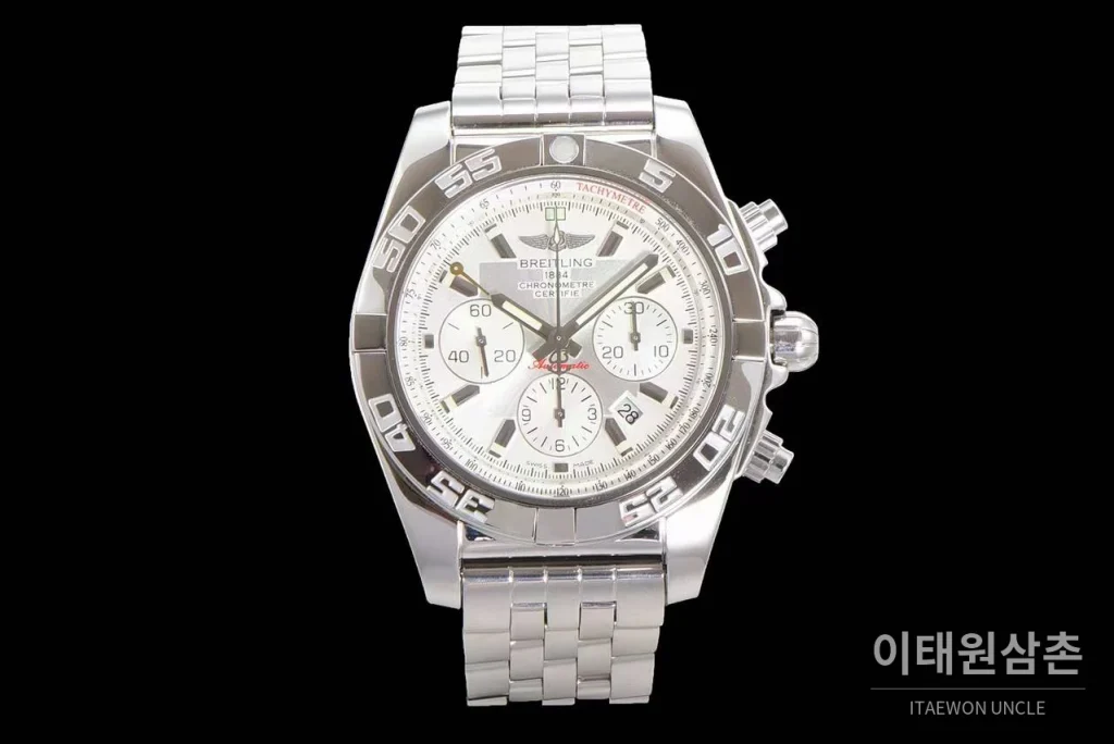 브라이틀링 크로노맷 스틸 블랙다이얼 크로노그래프 오토매틱 44mm 스틸 브레이슬릿 실버 베젤 (3)
