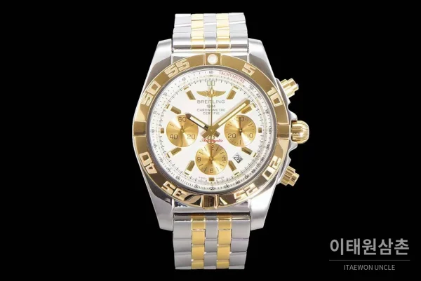 브라이틀링 크로노맷 스틸 블랙다이얼 크로노그래프 오토매틱 44mm (9) 브라이틀링 크로노맷 스틸 블랙다이얼 크로노그래프 오토매틱 44mm 투톤 브레이슬릿 골드 베젤 (6)