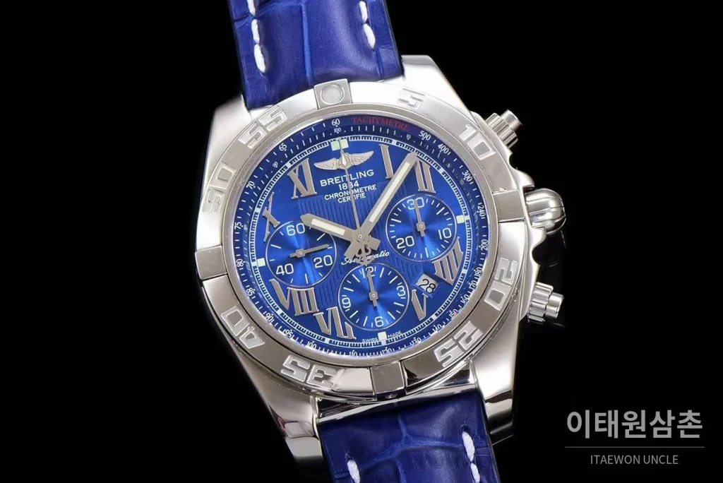 브라이틀링 크로노맷 스틸 블랙다이얼 크로노그래프 오토매틱 44mm 블루 가죽 스트랩