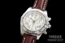 브라이틀링 크로노맷 스틸 블랙다이얼 크로노그래프 오토매틱 44mm 브라운 가죽 스트랩 실버 베젤
