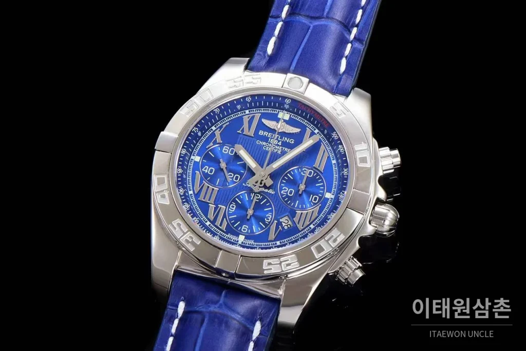 브라이틀링 크로노맷 스틸 블랙다이얼 크로노그래프 오토매틱 44mm 블루 가죽 스트랩
