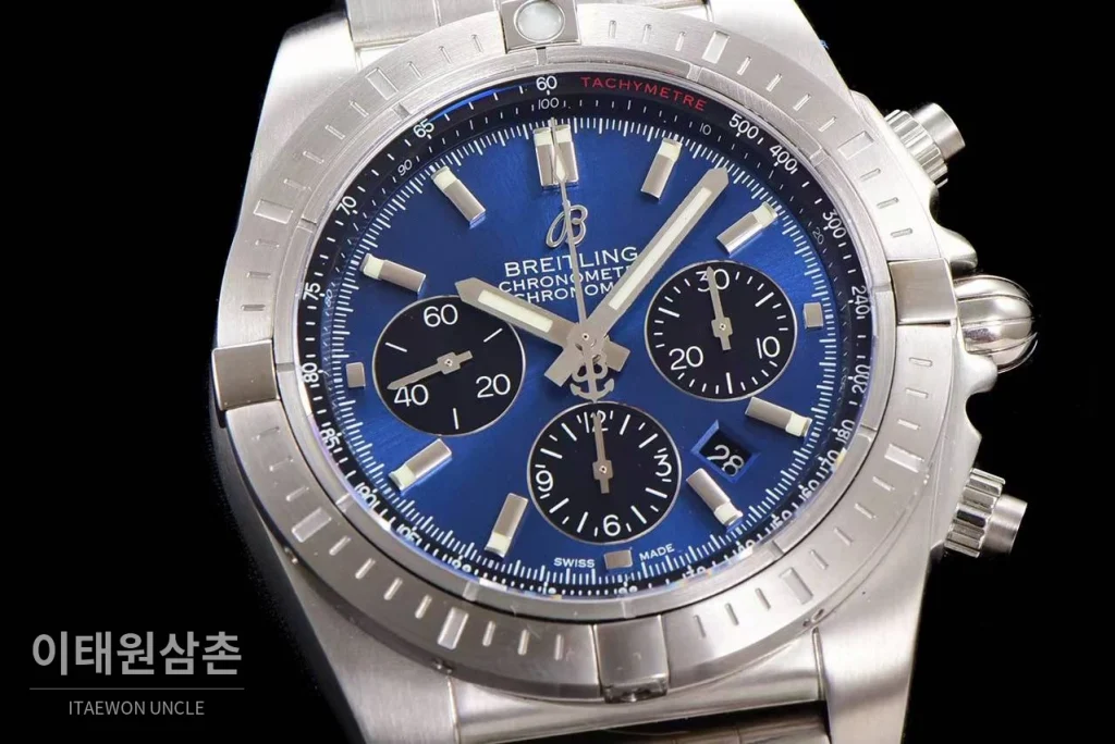 브라이틀링 크로노맷 스틸 블랙다이얼 크로노그래프 오토매틱 44mm 스틸 브레이슬릿