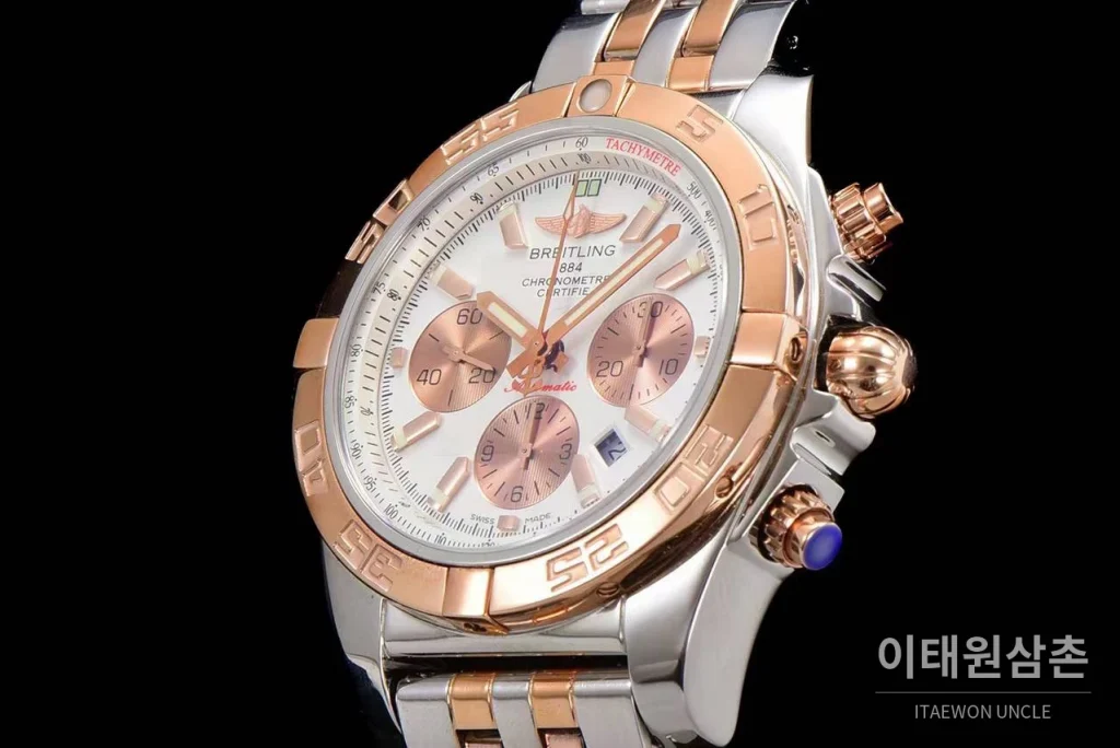 브라이틀링 크로노맷 스틸 블랙다이얼 크로노그래프 오토매틱 44mm 투톤 브레이슬릿 로즈골드 베젤 (2)