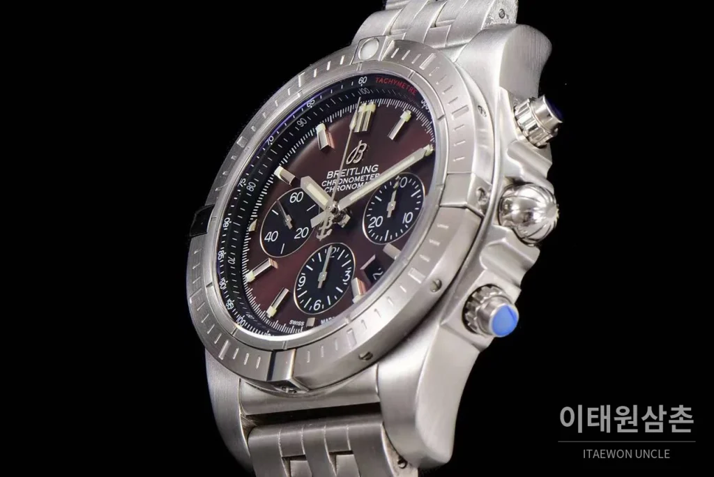 브라이틀링 크로노맷 스틸 블랙다이얼 크로노그래프 오토매틱 44mm 스틸 브레이슬릿 (2)