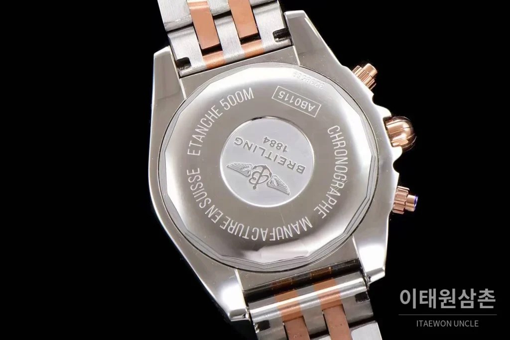 브라이틀링 크로노맷 스틸 블랙다이얼 크로노그래프 오토매틱 44mm 투톤 브레이슬릿 로즈골드 베젤 (3)