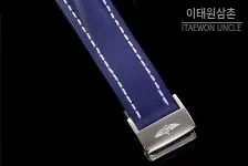 브라이틀링 크로노맷 스틸 블랙다이얼 크로노그래프 오토매틱 44mm 네이비 가죽 스트랩 실버 베젤