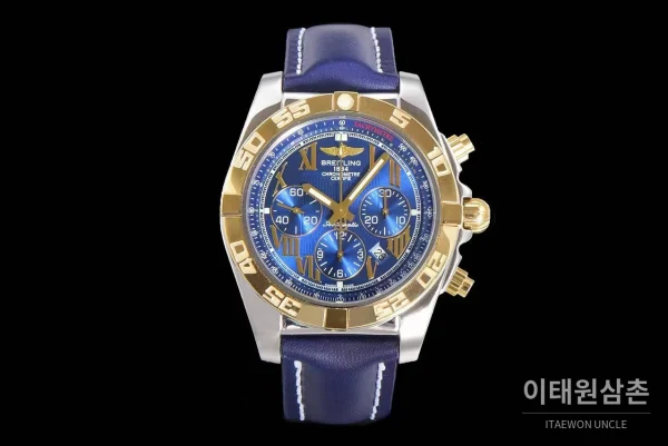 브라이틀링 크로노맷 스틸 블루다이얼 크로노그래프 오토매틱 44mm 네이비 가죽 스트랩 골드 베젤