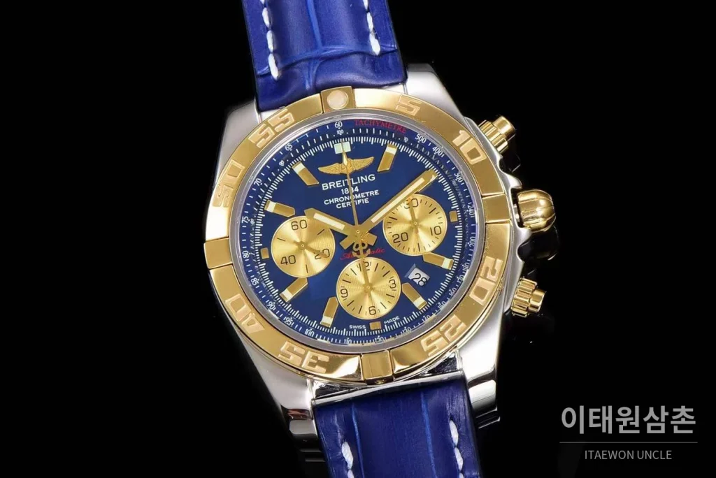 브라이틀링 크로노맷 스틸 블루다이얼 크로노그래프 오토매틱 44mm 블루 가죽 스트랩 골드 베젤