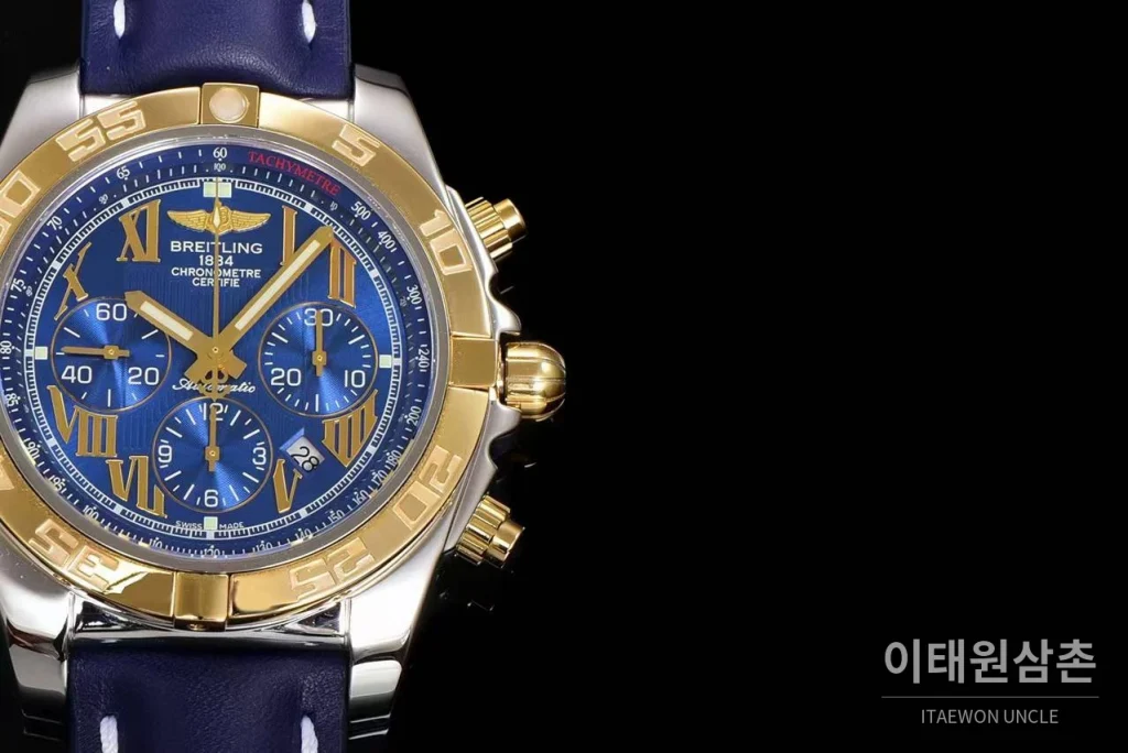 브라이틀링 크로노맷 스틸 블루다이얼 크로노그래프 오토매틱 44mm 네이비 가죽 스트랩 골드 베젤