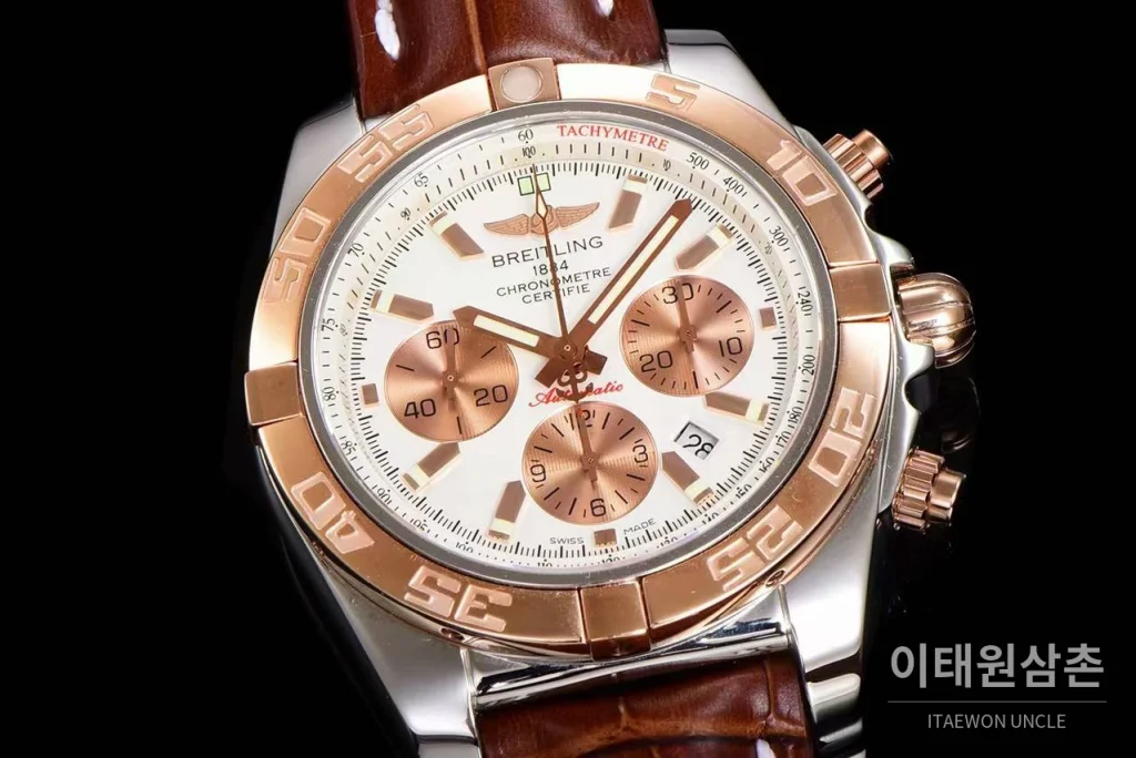 브라이틀링 크로노맷 스틸 블루다이얼 크로노그래프 오토매틱 44mm 브라운 가죽 스트랩 로즈골드 베젤