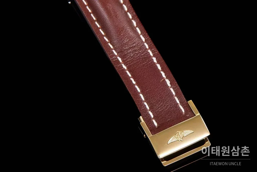 브라이틀링 크로노맷 스틸 블루다이얼 크로노그래프 오토매틱 44mm 브라운 가죽 스트랩 골드 베젤