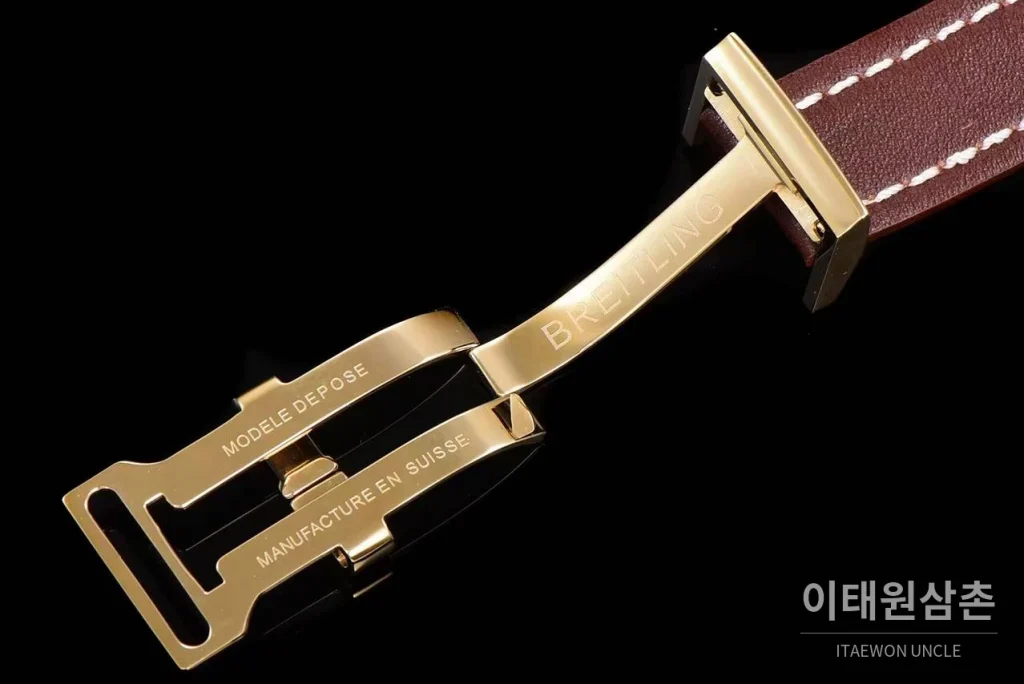 브라이틀링 크로노맷 스틸 블루다이얼 크로노그래프 오토매틱 44mm 브라운 가죽 스트랩 골드 베젤