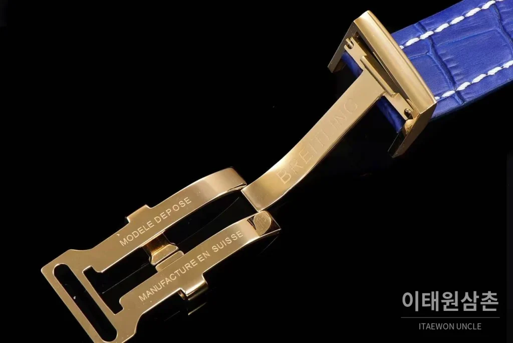 브라이틀링 크로노맷 스틸 블루다이얼 크로노그래프 오토매틱 44mm 블루 가죽 스트랩 골드 베젤