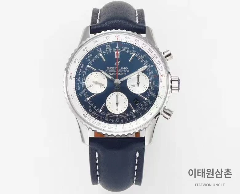 브라이틀링 내비타이머1 B01 스틸 슬라이드룰베젤 크로노그래프 오토매틱 43mm 네이비 다이얼 네이비 가죽 스트랩