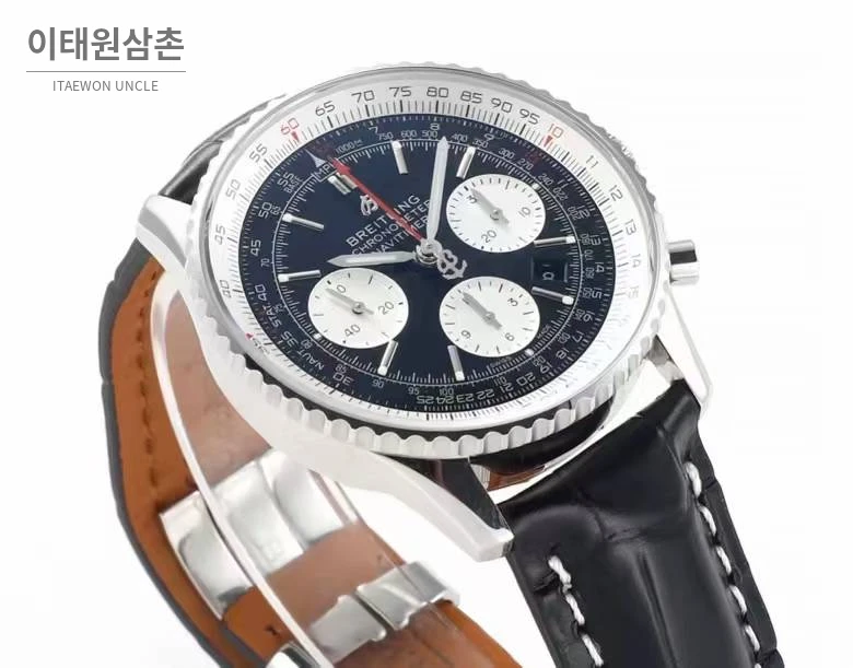브라이틀링 내비타이머1 B01 스틸 슬라이드룰베젤 크로노그래프 오토매틱 43mm 네이비 다이얼 블랙 가죽 스트랩