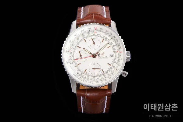 브라이틀링 내비타이머 1 스틸 블랙다이얼 크로노그래프 오토매틱 41mm 브라운 가죽 스트랩 실버 베젤