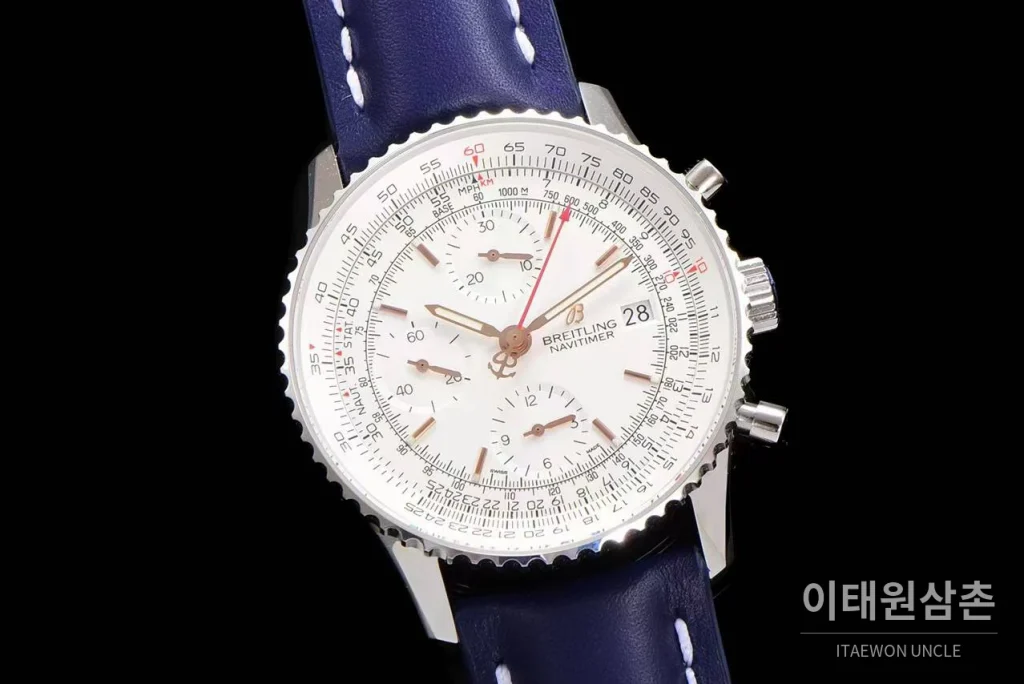 브라이틀링 내비타이머 1 스틸 블랙다이얼 크로노그래프 오토매틱 41mm 네이비 가죽 스트랩 실버 베젤 (2)
