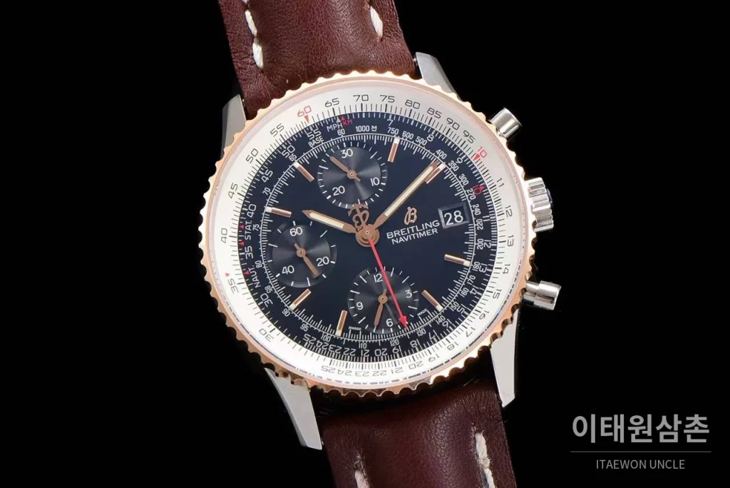 브라이틀링 내비타이머 1 스틸 블랙다이얼 크로노그래프 오토매틱 41mm 브라운 가죽 스트랩 로즈골드 베젤