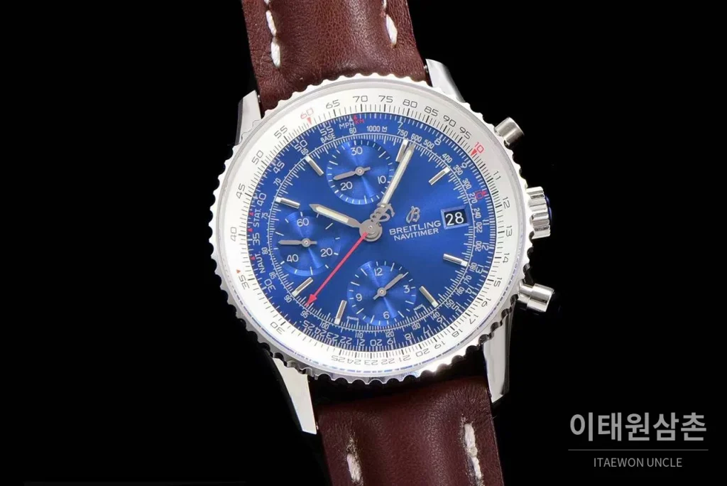 브라이틀링 내비타이머 1 스틸 블랙다이얼 크로노그래프 오토매틱 41mm 브라운 가죽 스트랩 화이트 베젤 (2)