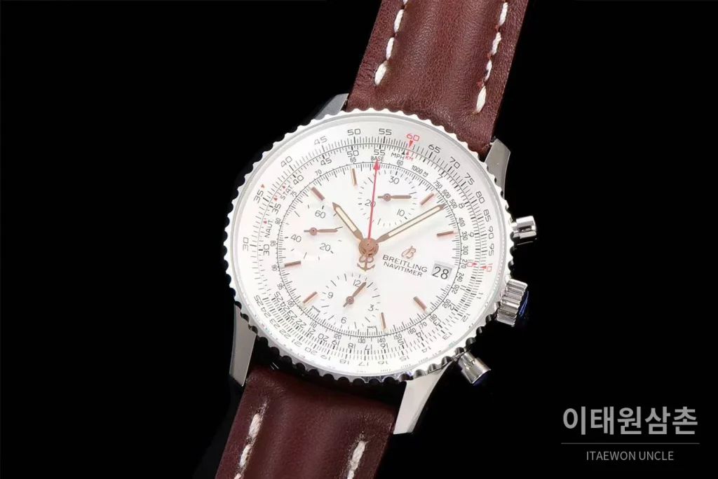 브라이틀링 내비타이머 1 스틸 블랙다이얼 크로노그래프 오토매틱 41mm 브라운 가죽 스트랩 실버 베젤 (2)