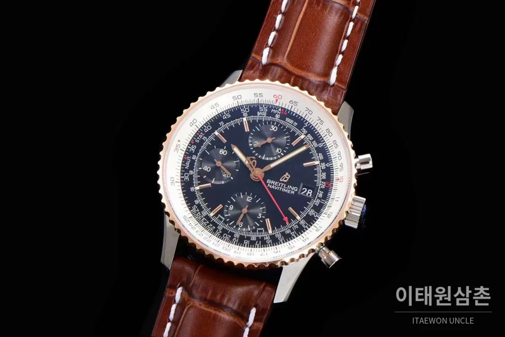 브라이틀링 내비타이머 1 스틸 블랙다이얼 크로노그래프 오토매틱 41mm 브라운 가죽 스트랩 로즈골드 베젤 (2)
