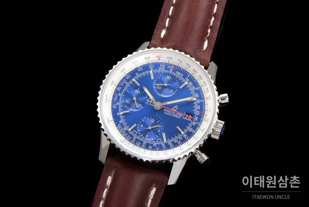 브라이틀링 내비타이머 1 스틸 블랙다이얼 크로노그래프 오토매틱 41mm 브라운 가죽 스트랩 화이트 베젤 (2)