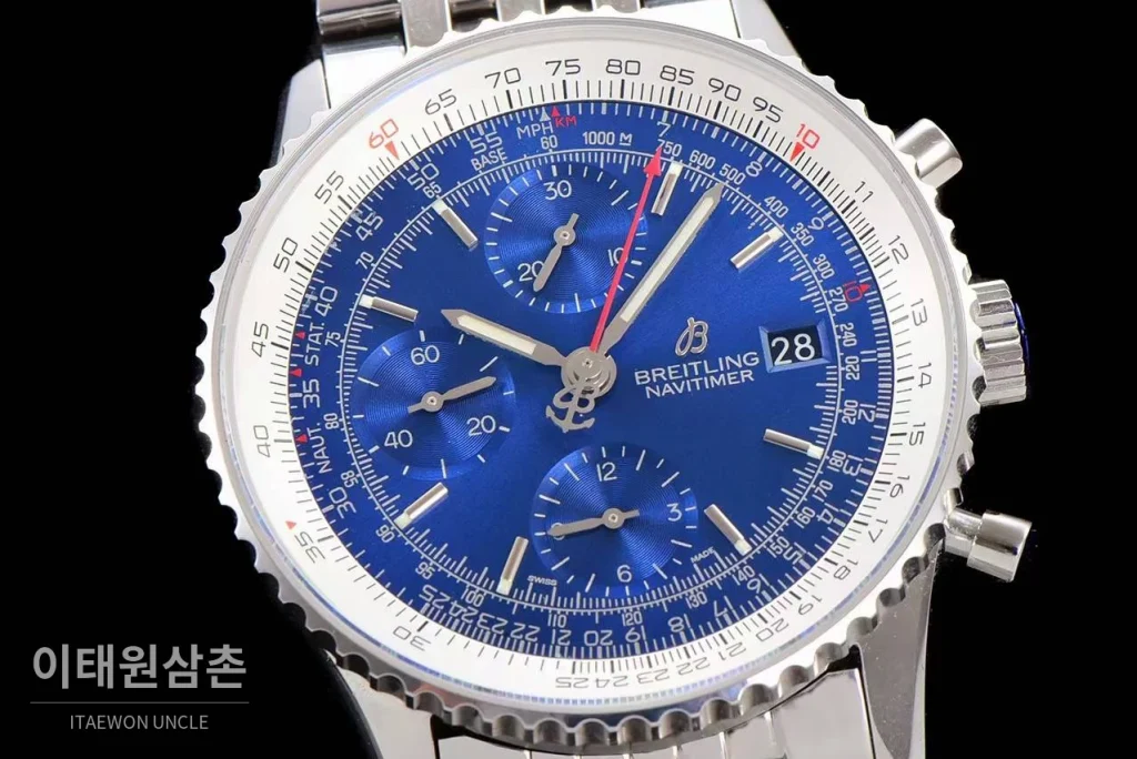 브라이틀링 내비타이머 1 스틸 블랙다이얼 크로노그래프 오토매틱 41mm 스틸 브레이슬릿 화이트 베젤