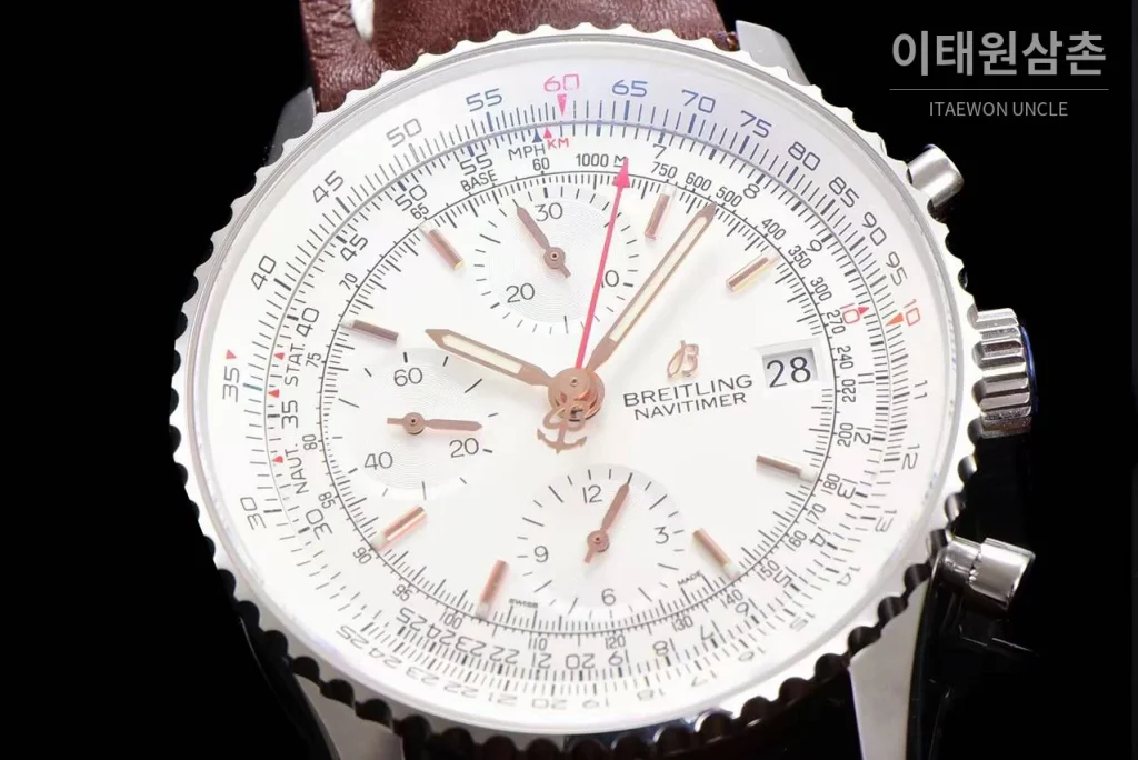 브라이틀링 내비타이머 1 스틸 블랙다이얼 크로노그래프 오토매틱 41mm 브라운 가죽 스트랩 실버 베젤 (2)