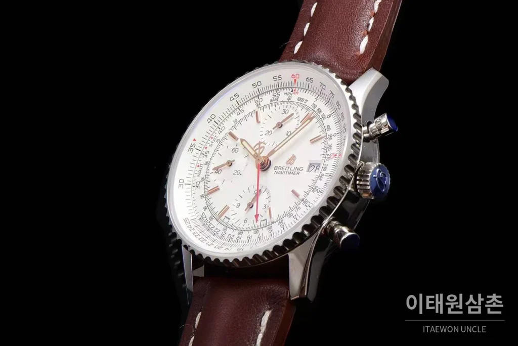 브라이틀링 내비타이머 1 스틸 블랙다이얼 크로노그래프 오토매틱 41mm 브라운 가죽 스트랩 실버 베젤 (2)