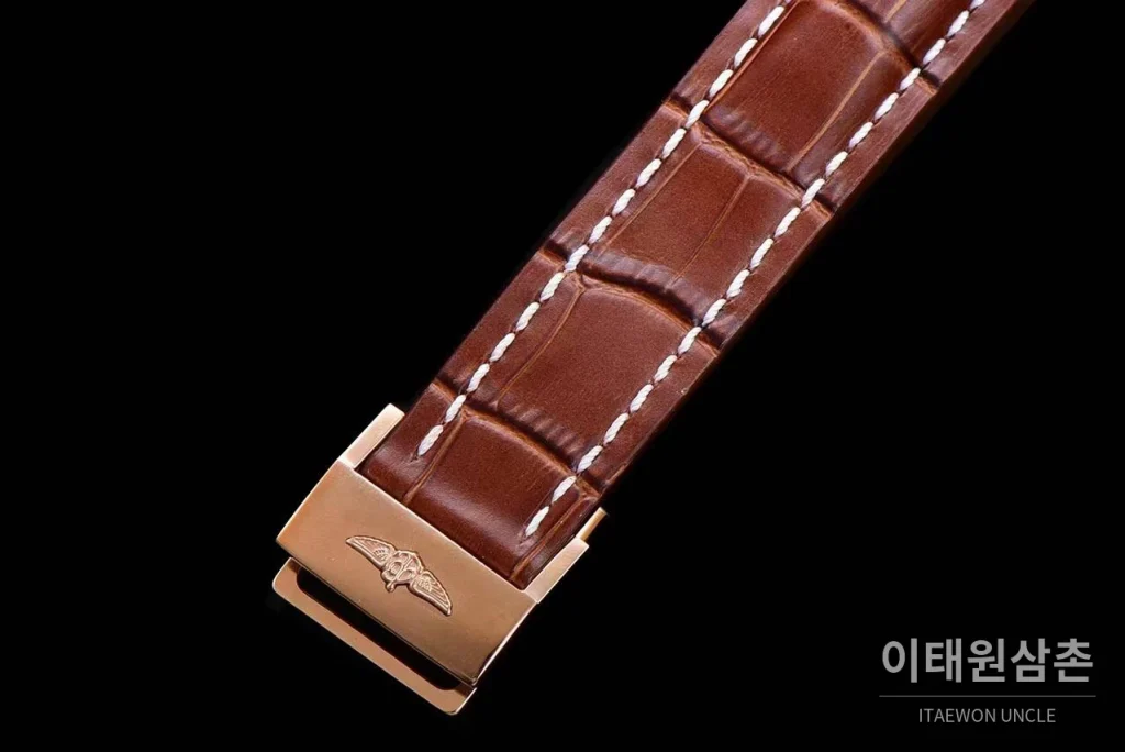 브라이틀링 내비타이머 1 스틸 블랙다이얼 크로노그래프 오토매틱 41mm 브라운 가죽 스트랩 로즈골드 베젤 (2)