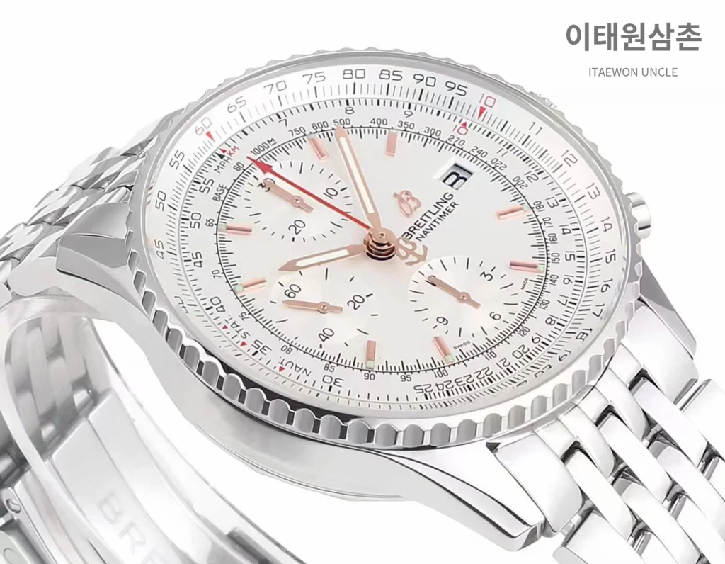브라이틀링 내비타이머 항공 슬라이드룰 크로노그래프 오토매틱 43mm 블랙 / 화이트 (2)