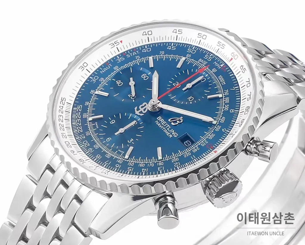 브라이틀링 내비타이머 항공 슬라이드룰 크로노그래프 오토매틱 43mm 블랙 / 화이트 (3)