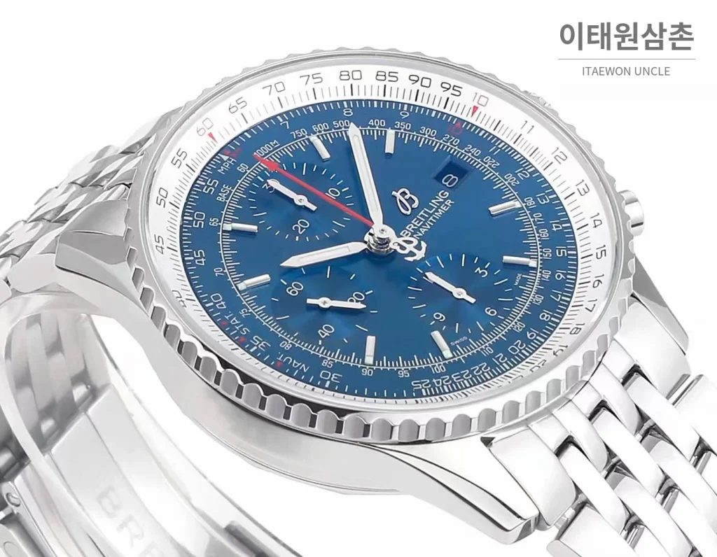 브라이틀링 내비타이머 항공 슬라이드룰 크로노그래프 오토매틱 43mm 블랙 / 화이트 (3)