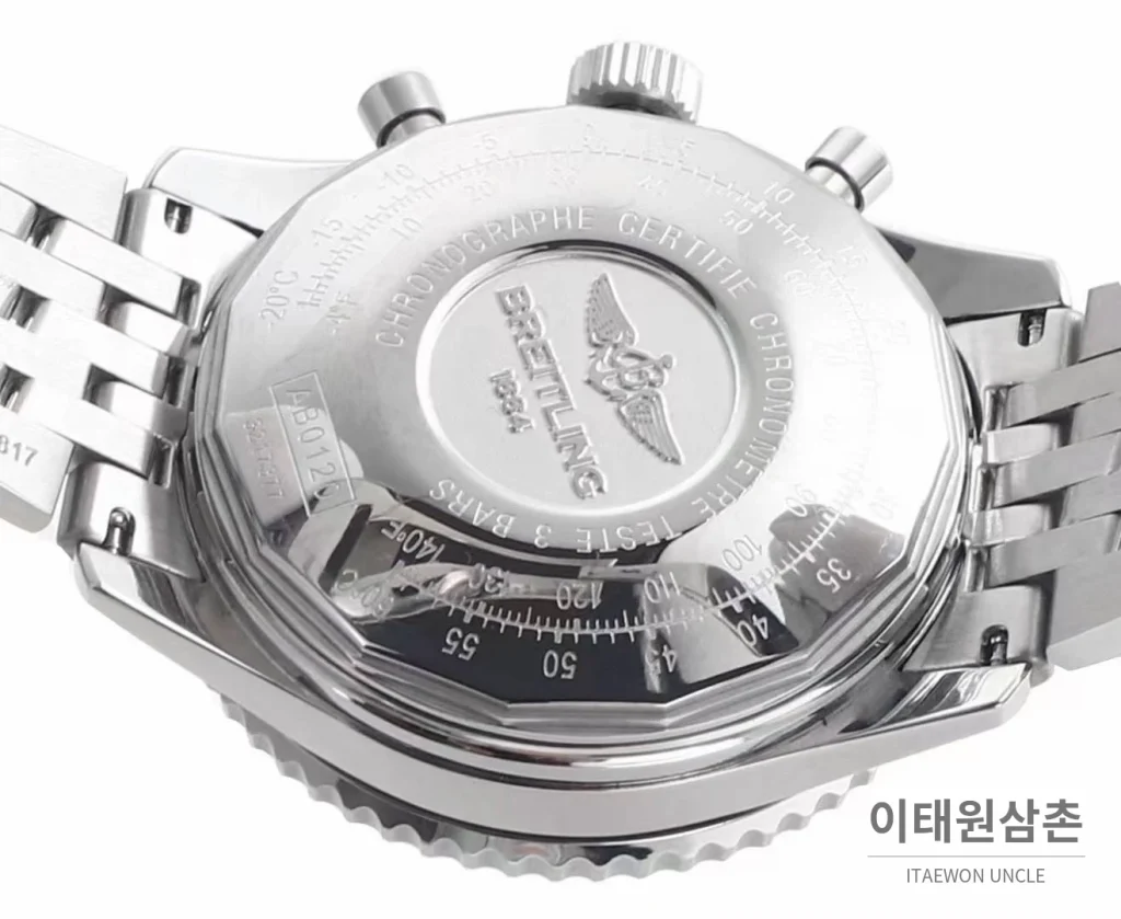 브라이틀링 내비타이머 항공 슬라이드룰 크로노그래프 오토매틱 43mm 블랙 / 화이트