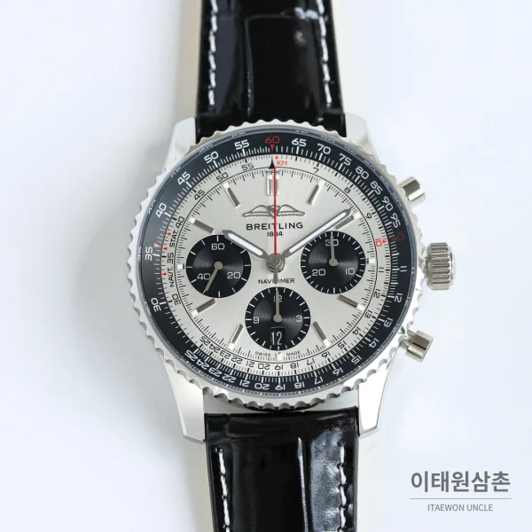 브라이틀링 내비타이머 B01 크로노그래프 오토매틱 43mm 블랙 블랙 가죽 스트랩 블랙 베젤 (2) 브라이틀링 내비타이머 B01 크로노그래프 오토매틱 43mm 블랙 블랙 가죽 스트랩 블랙 베젤 (2)