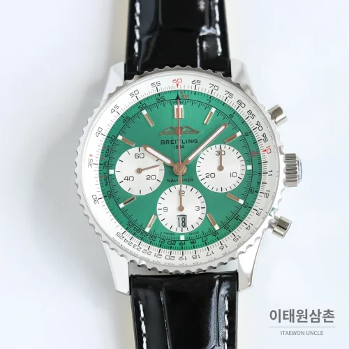 브라이틀링 내비타이머 B01 크로노그래프 오토매틱 43mm 블랙 블랙 가죽 스트랩 실버 베젤 브라이틀링 내비타이머 B01 크로노그래프 오토매틱 43mm 블랙 블랙 가죽 스트랩 실버 베젤
